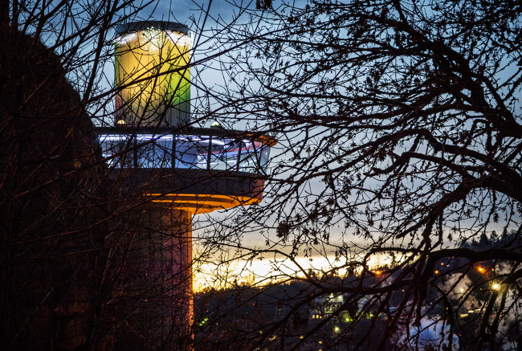 oregon-city-elevator-sunset photo by Mark Toal Photography